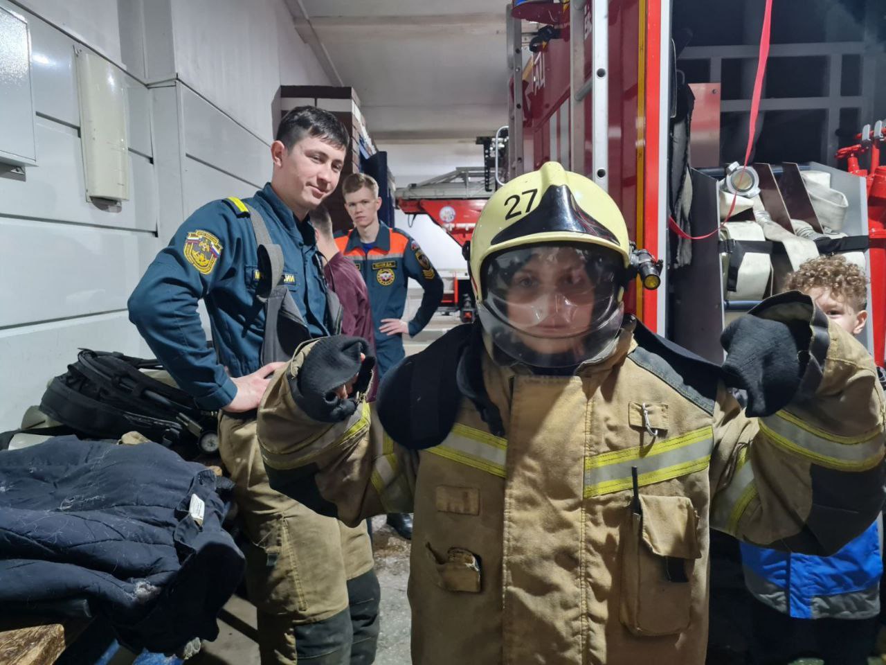Для пятиклассников провели экскурсию в пожарной части.